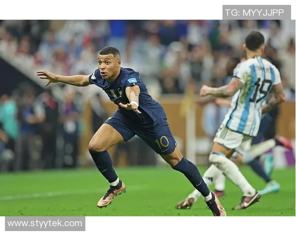 伊普斯维奇主场迎战布莱克浦争夺关键三分的精彩对决