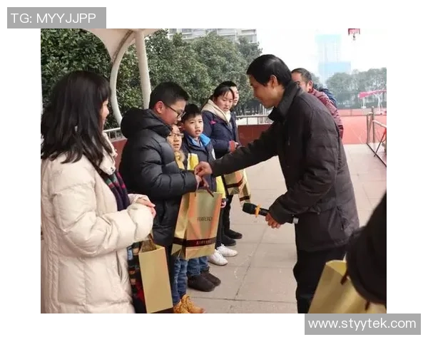 倪永康的政治生涯与影响力探讨及其对中国改革开放的贡献分析 倪永康的政治生涯与影响力探讨及其对中国改革开放的贡献分析