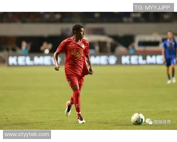 吕迪格的足球之路：从默默无闻到世界舞台的闪耀明星