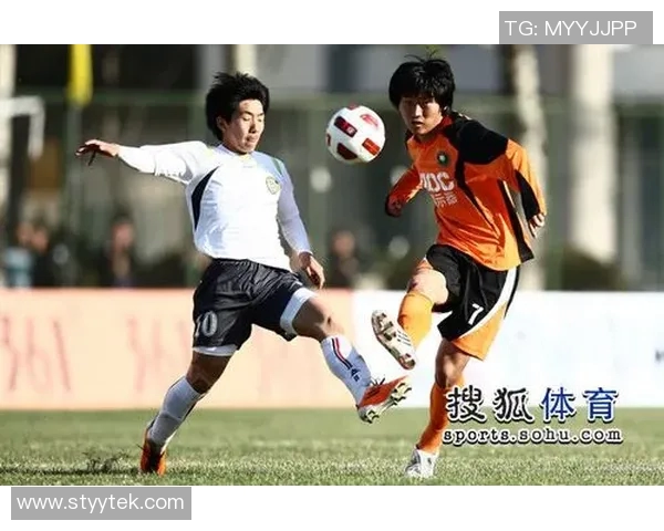 哈兹与邓迪激战正酣球迷期待精彩对决与绝妙进球 哈兹与邓迪激战正酣球迷期待精彩对决与绝妙进球