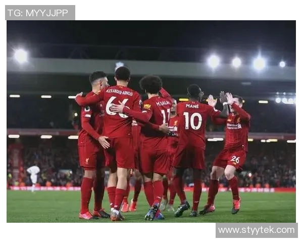 巴塞罗那与利物浦激战正酣最后进球决定胜负的精彩瞬间回顾