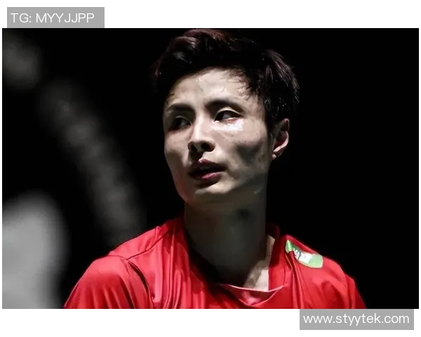 林丹与石宇奇在瑞士赛场的巅峰对决引发羽毛球界热议 林丹与石宇奇在瑞士赛场的巅峰对决引发羽毛球界热议