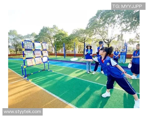 飞盘热潮下杭州飞盘队的战术优势与整体压制解析