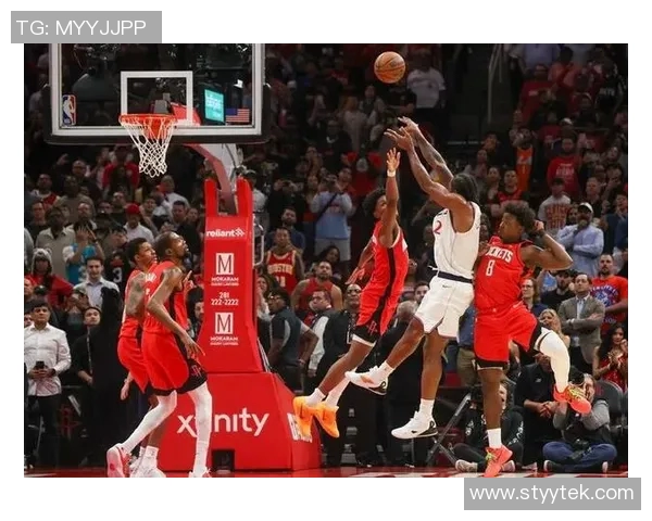 马刺与热火激战正酣1月20日精彩对决引发球迷热议