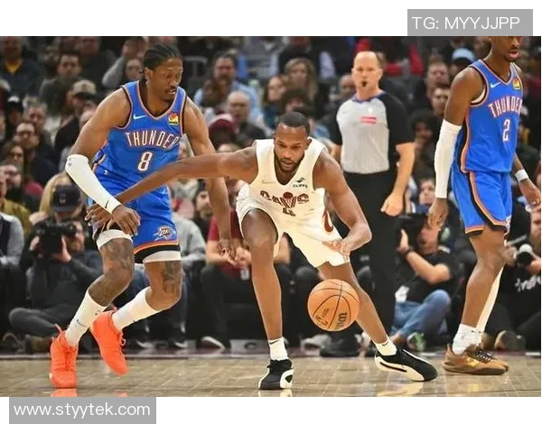 2018年雷霆与骑士精彩对决全场录像回顾与分析 2018年雷霆与骑士精彩对决全场录像回顾与分析