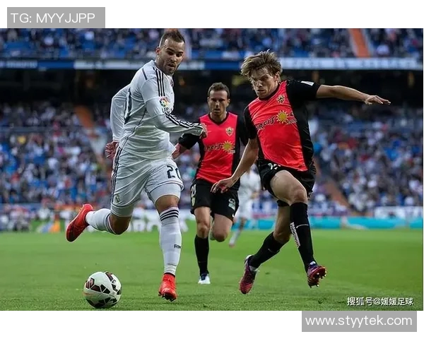 切尔西主场迎战哈德斯菲尔德争夺英超宝贵三分的激烈对决