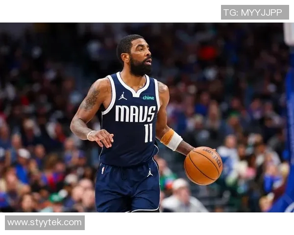 勇士与爵士的巅峰对决回顾16-17赛季精彩瞬间与战术分析