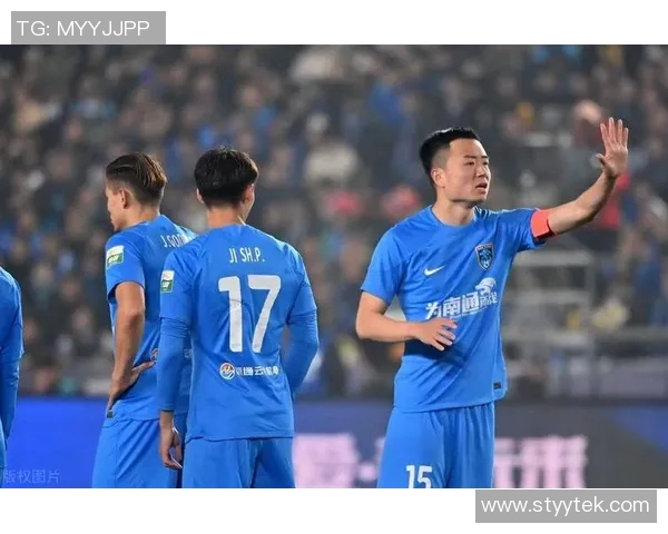 南通支云迎战福建队全力争胜展现球队实力与战术魅力