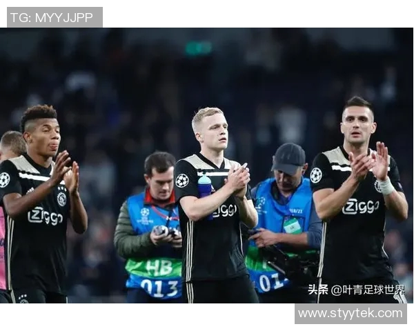 欧冠门票系统瘫痪数万球迷苦等12小时仍未抢到票 欧冠门票系统瘫痪数万球迷苦等12小时仍未抢到票